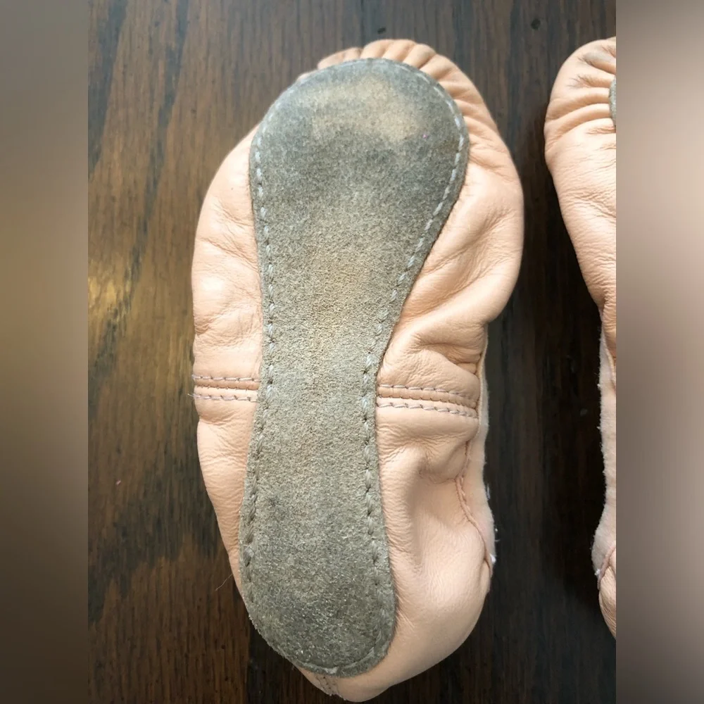 Bloch Toddler Ballet Flats in Light Pink